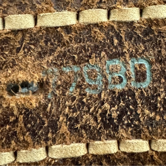 Justin Top Grain Cowhide Brown Leather Belt Womens Size 30 Woven Western Rodeo - Picture 11 of 14